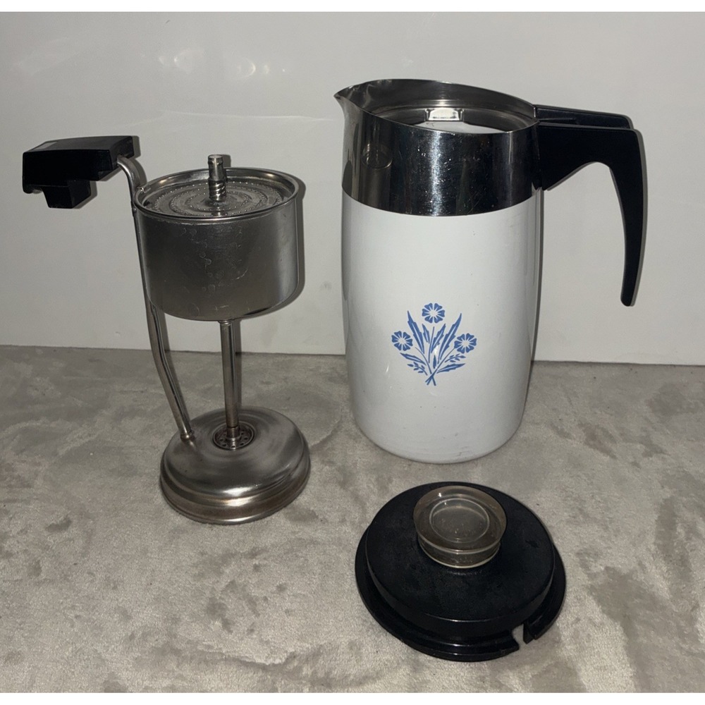 Corning Electric Percolator 10 Cup Floral White Blue E-1210 Dent No Cord